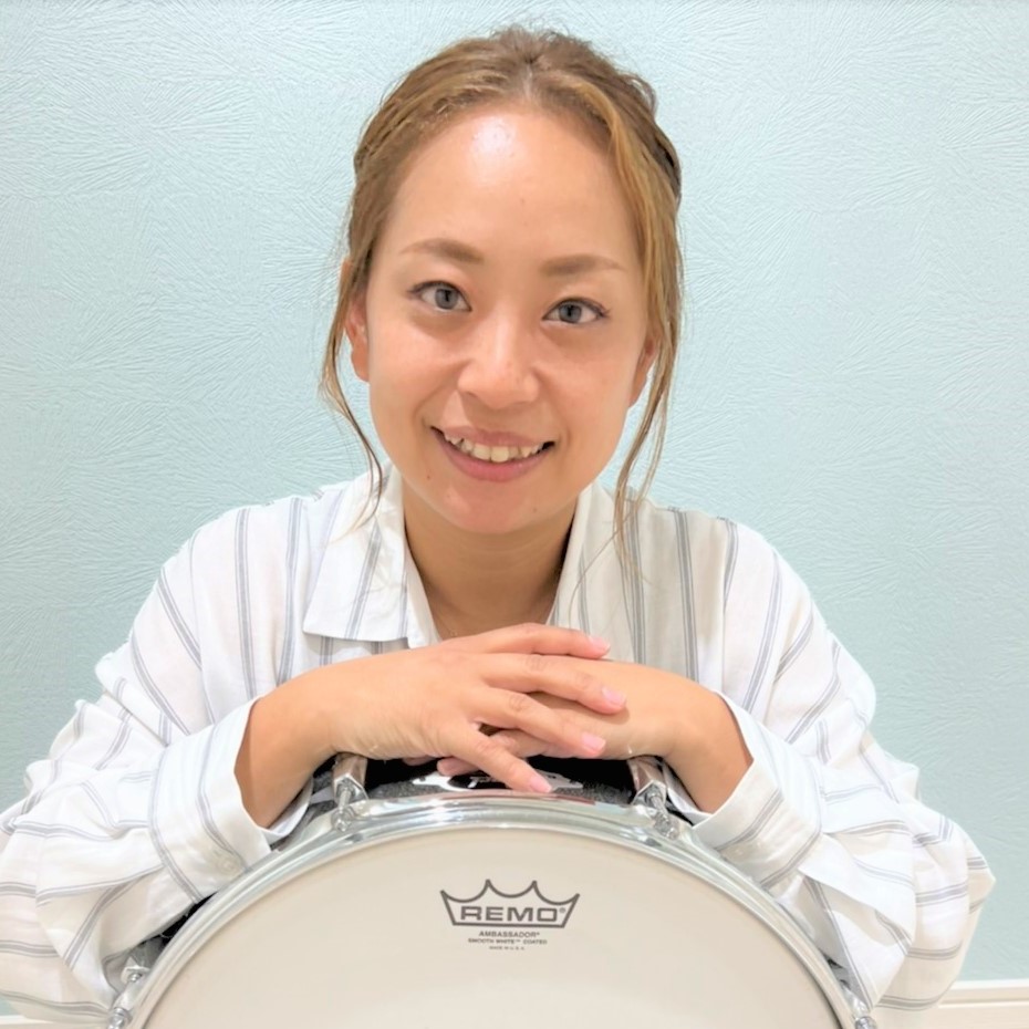 大阪・和泉中央の音楽教室トントンミュージックスクールの代表「岡島侑香里」の顔写真