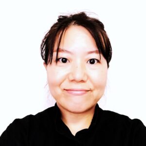 堺市・和泉市の英語リトミック教室。人気講師の市丸三紀奈