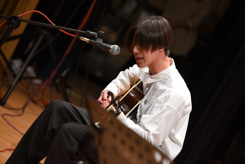大阪・和泉中央の音楽教室トントンミュージックスクールのギター、ウクレレ、ベースコースの詳細はこちら